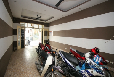 Office, restaurant for rent in Tay ho, Ha Noi